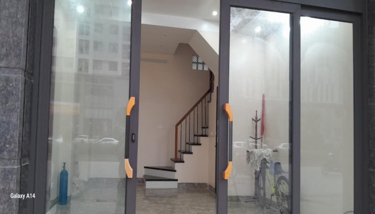 CHO THUÊ NHÀ MẶT PHỐ TAM TRINH, HOÀNG MAI, 5 TẦNG, 35M2, GIÁ 25 TRIỆU, PHÙ HỢP VP, KD ONLINE. 0865089699